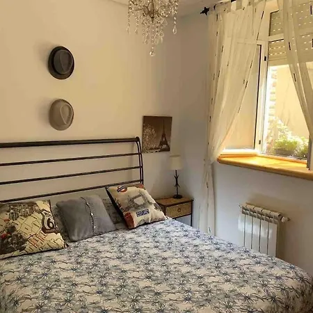 Apartamento Con Jardin Santander Exterior photo